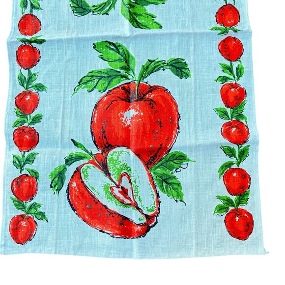 Vintage linen kitchen tea towel white & red apples motif cottage farmhouse decor - Picture 5 of 6